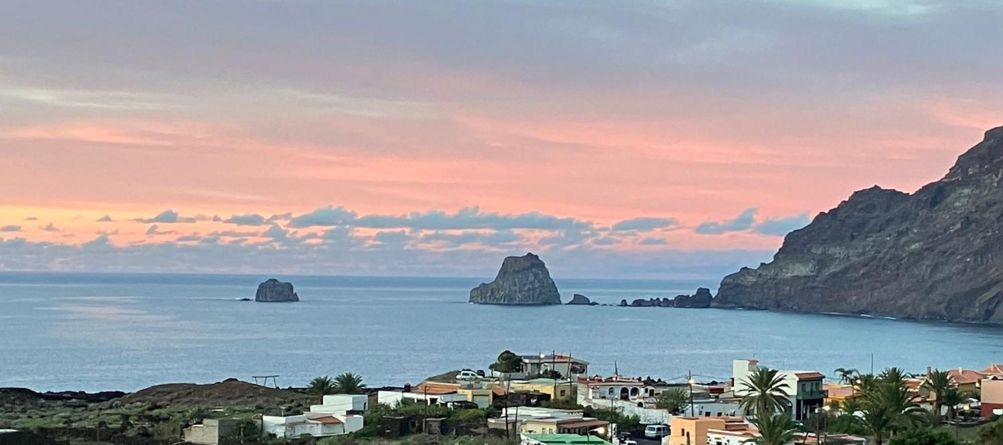 Casa Nela. Rural Y Acogedora En Las Puntas El Hierro Frontera Eksteriør billede
